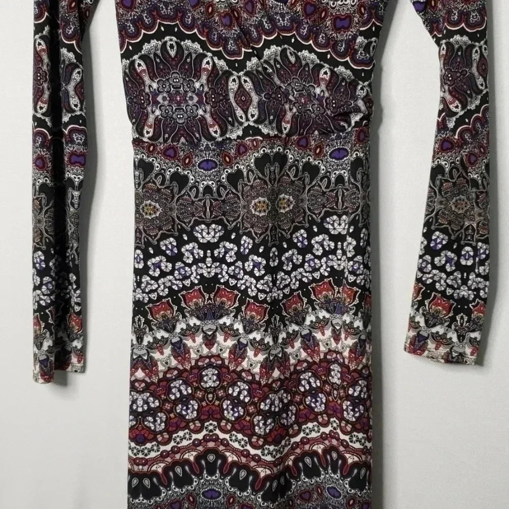 Nicole | Long Sleeve Dress | Size Lrg | Blk & Red - Picture 6 of 7